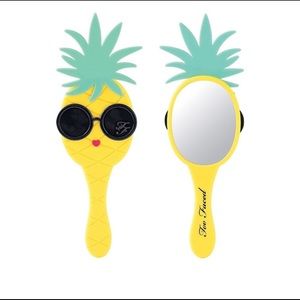 Too faced pineapple mirror
